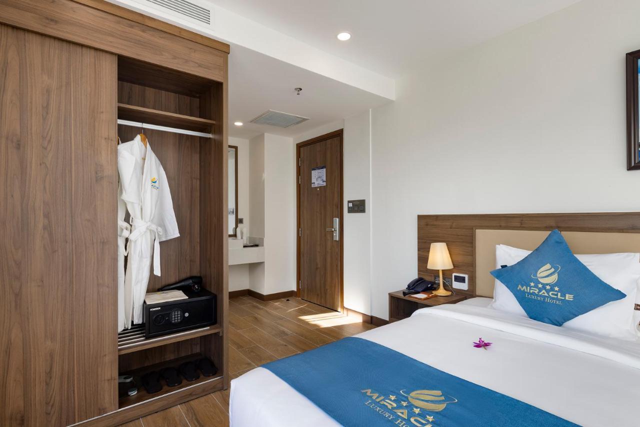 Hotel Miracle Luxury Nha Trang Exterior foto