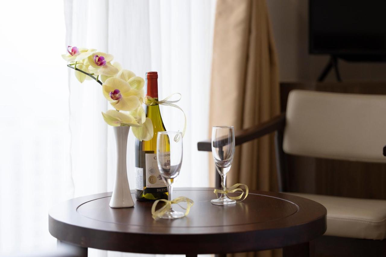 Hotel Miracle Luxury Nha Trang Exterior foto